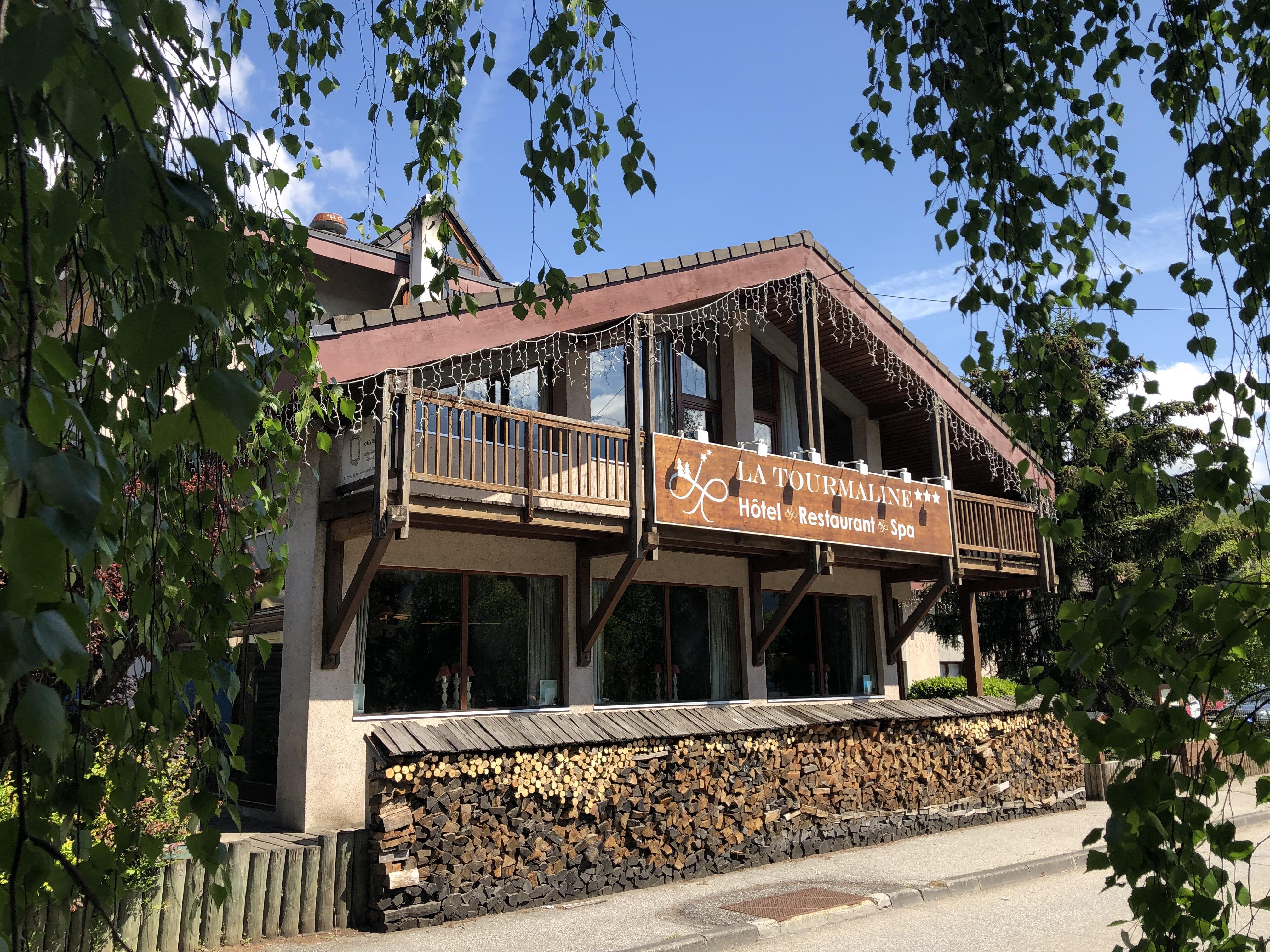 Hotel Restaurant La Tourmaline La Plagne Exterior photo